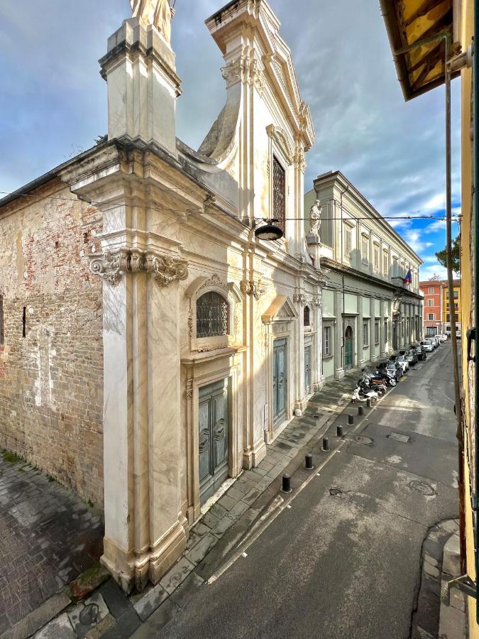 Maison La Luna Apartment Pisa Bagian luar foto